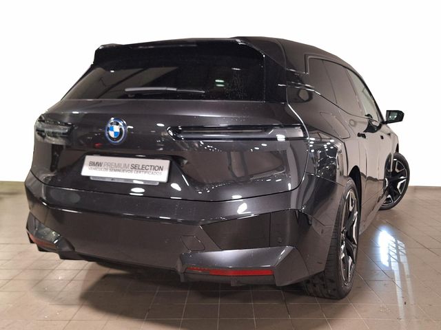 BMW iX xDrive40 240 kW (326 CV)