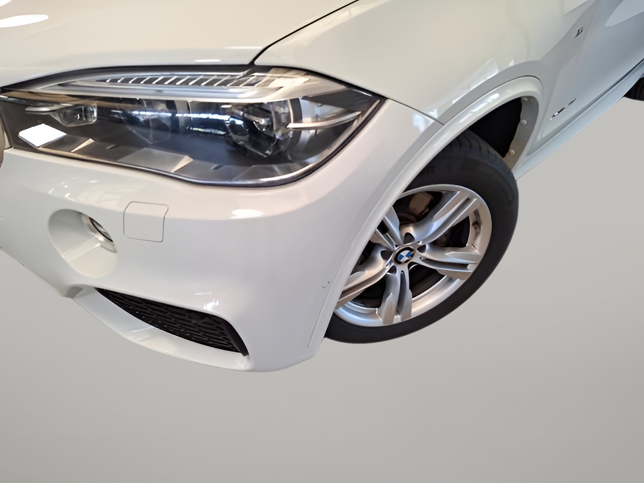 BMW X5 xDrive40d color Blanco. Año 2019. 230KW(313CV). Diésel. En concesionario Automóviles Oviedo S.A. de Asturias