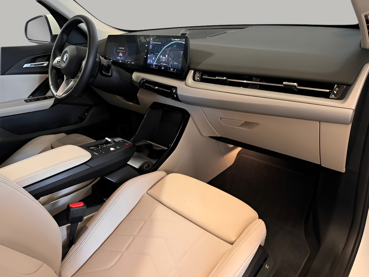 BMW iX1 xDrive30 color Blanco. Año 2023. 230KW(313CV). Eléctrico. En concesionario Automóviles Oviedo S.A. de Asturias