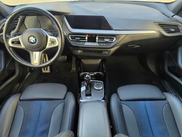 BMW Serie 1 116d color Blanco. Año 2020. 85KW(116CV). Diésel. En concesionario Automóviles Oviedo S.A. de Asturias