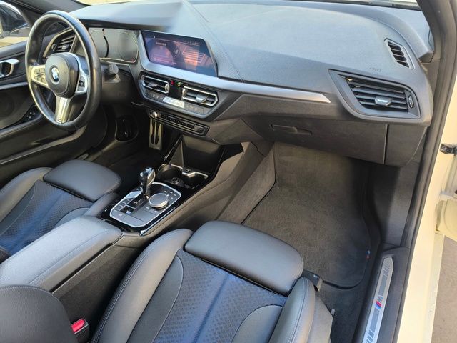 BMW Serie 1 116d color Blanco. Año 2020. 85KW(116CV). Diésel. En concesionario Automóviles Oviedo S.A. de Asturias