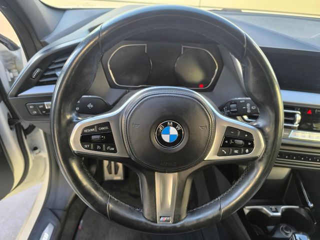 BMW Serie 1 116d color Blanco. Año 2020. 85KW(116CV). Diésel. En concesionario Automóviles Oviedo S.A. de Asturias