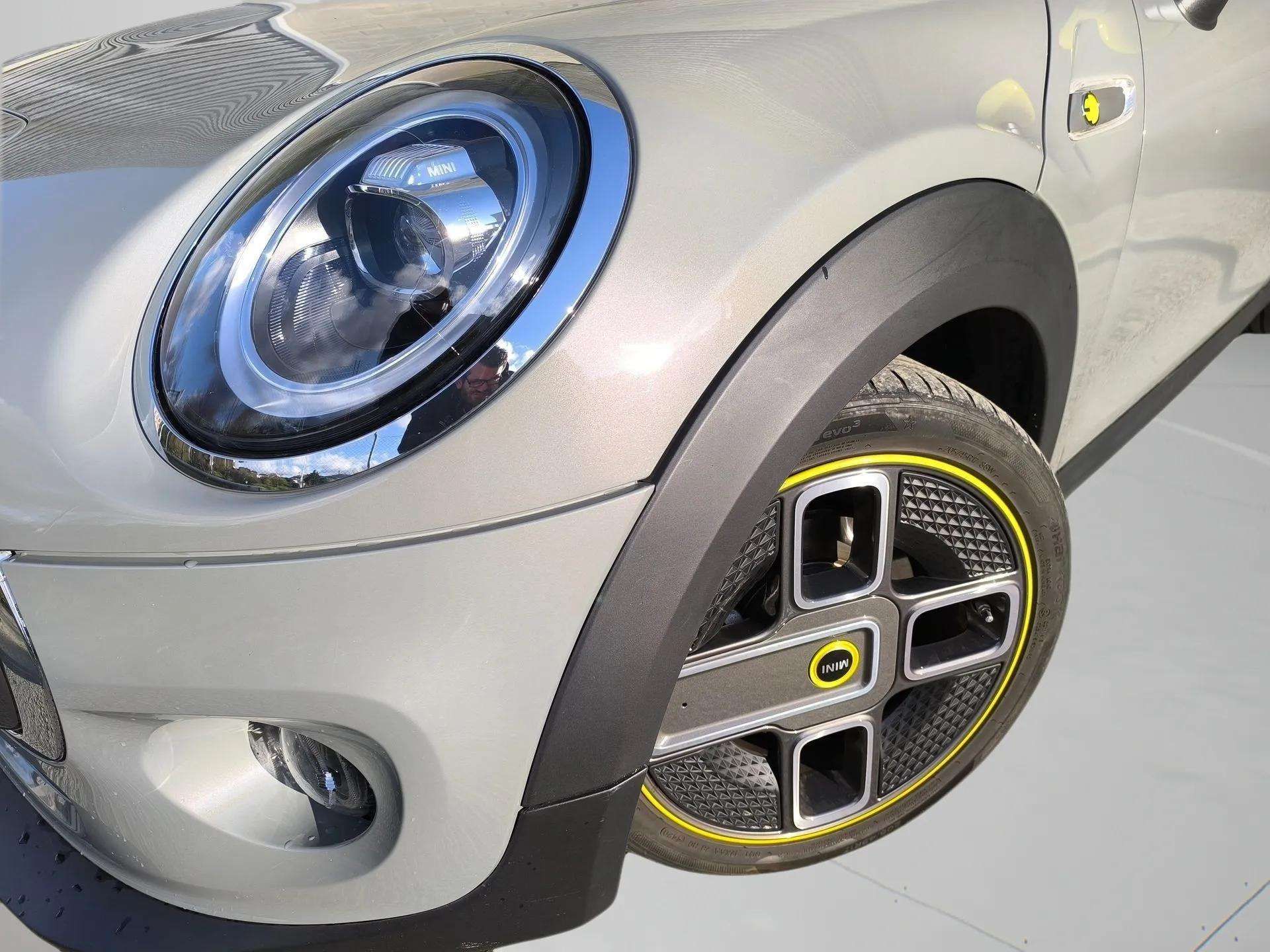 MINI MINI Cooper SE 135 kW (184 CV)