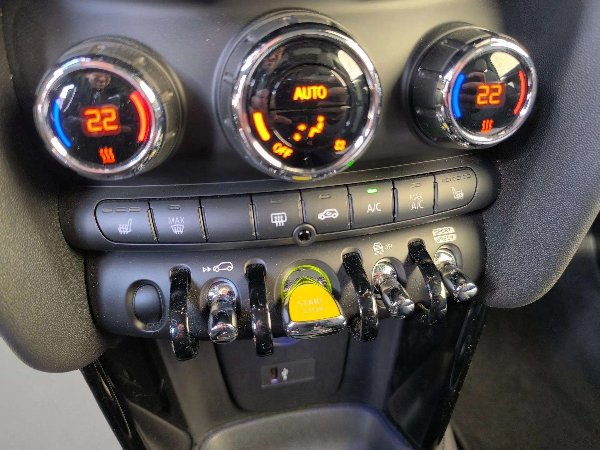 MINI MINI Cooper SE 135 kW (184 CV)