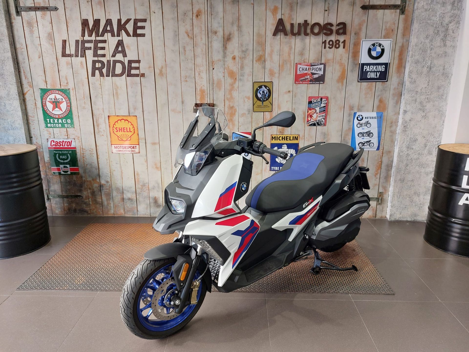 BMW Motorrad C 400 X 