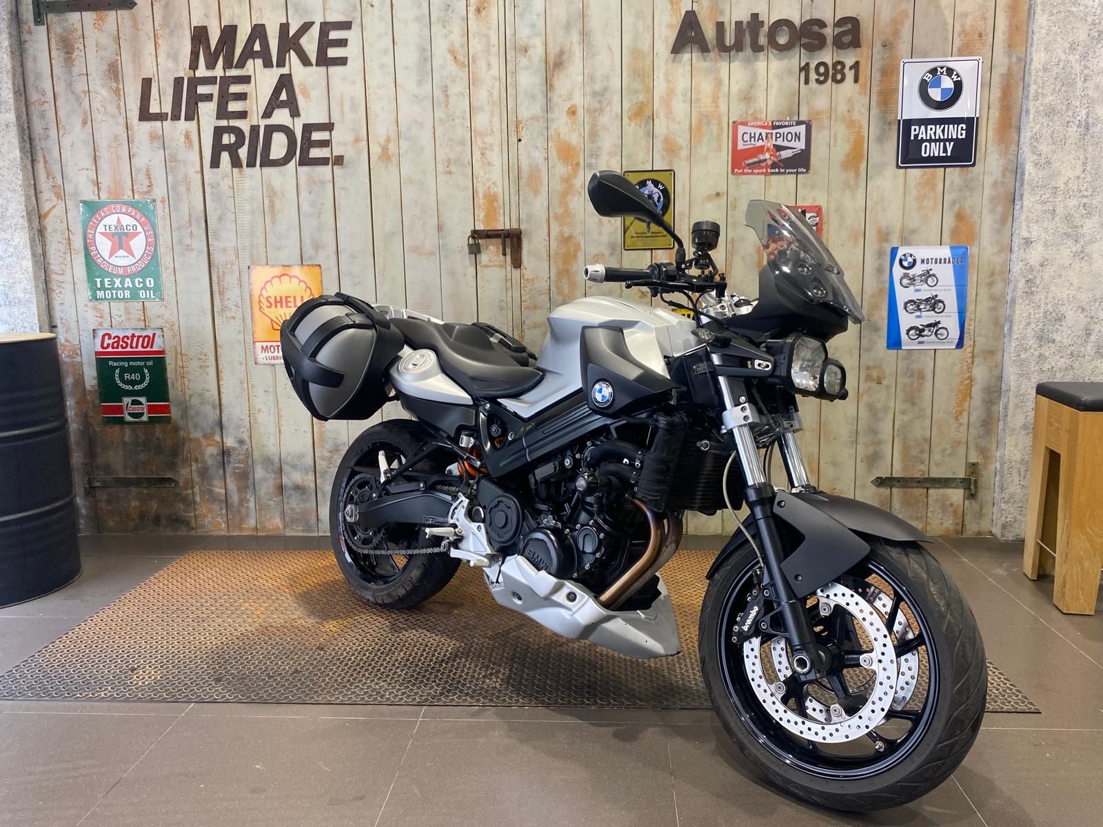 BMW Motorrad F 800 R 