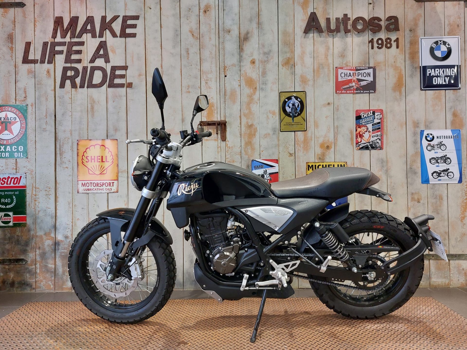 Rieju Century 125  de segunda mano