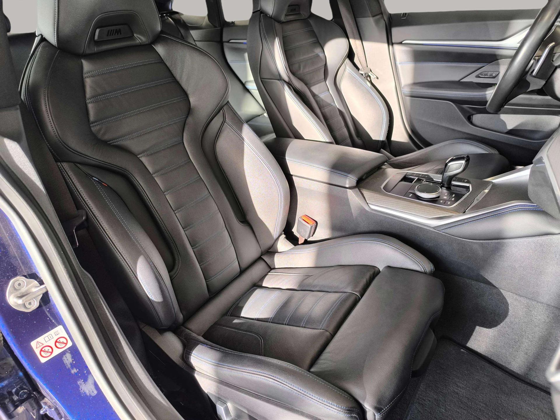 BMW Serie 4 M440i Gran Coupe color Azul. Año 2022. 275KW(374CV). Gasolina. En concesionario Automóviles Oviedo S.A. de Asturias