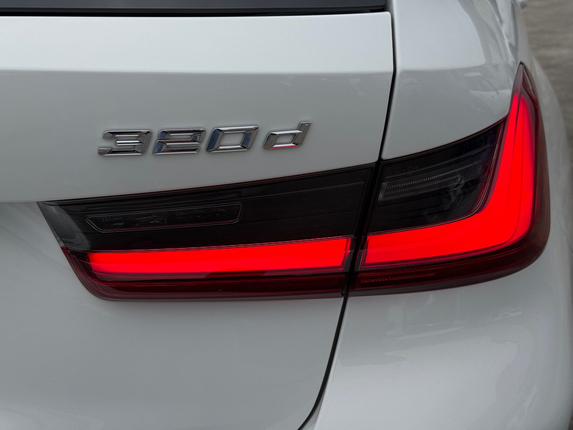BMW Serie 3 320d xDrive Touring 140 kW (190 CV)