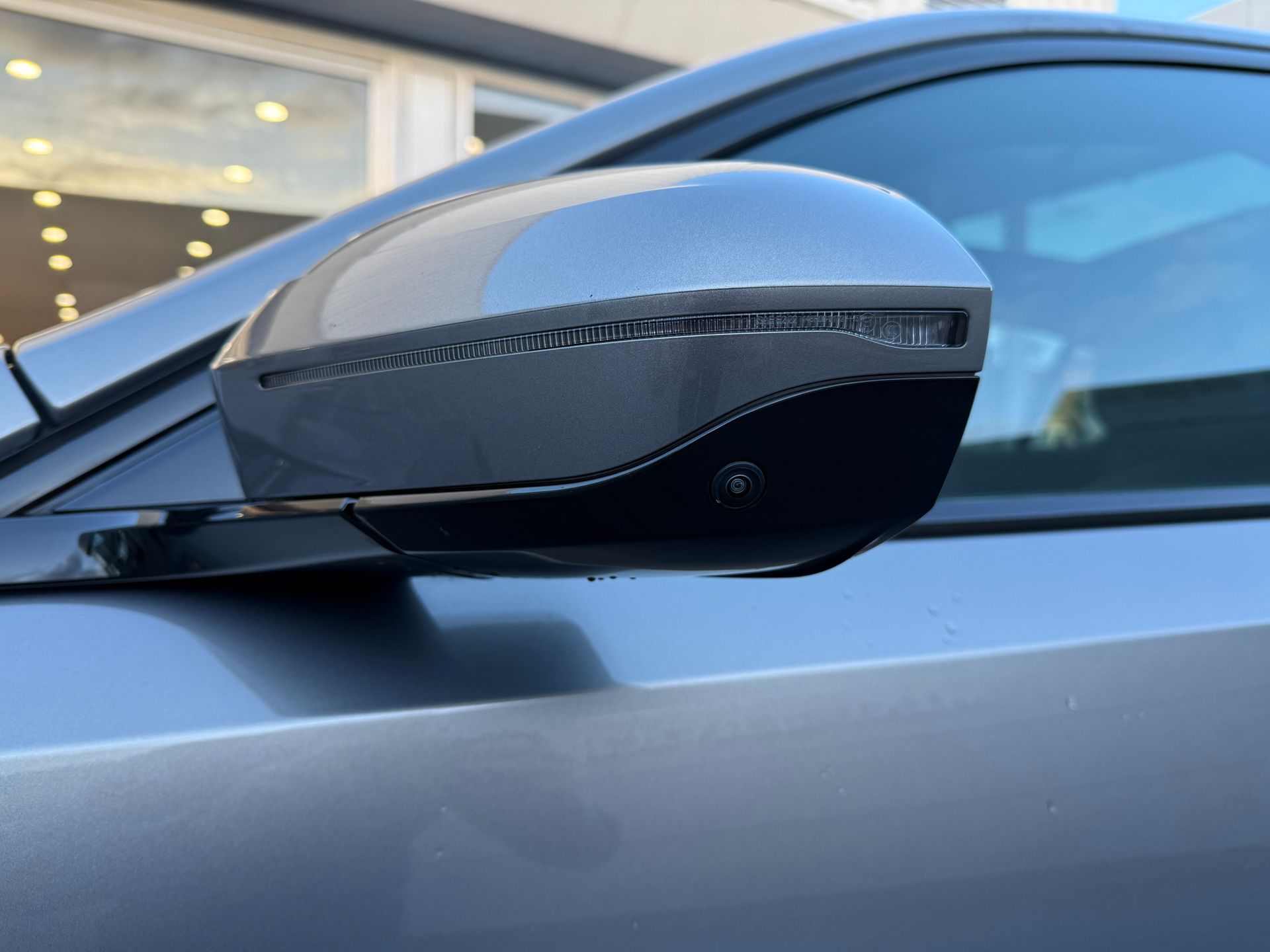 BMW Serie 5 550e xDrive 360 kW (490 CV)