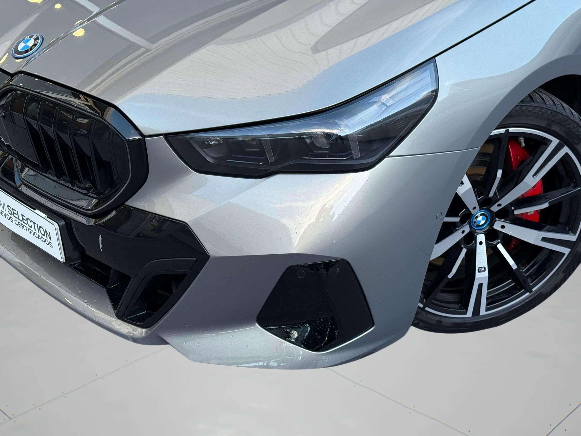 BMW Serie 5 550e xDrive 360 kW (490 CV)