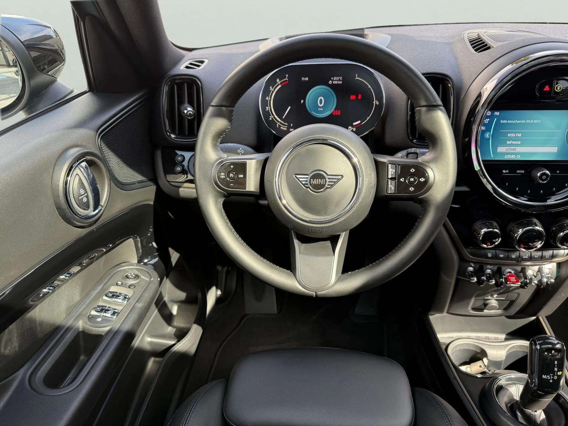 MINI MINI Countryman Cooper 100 kW (136 CV)