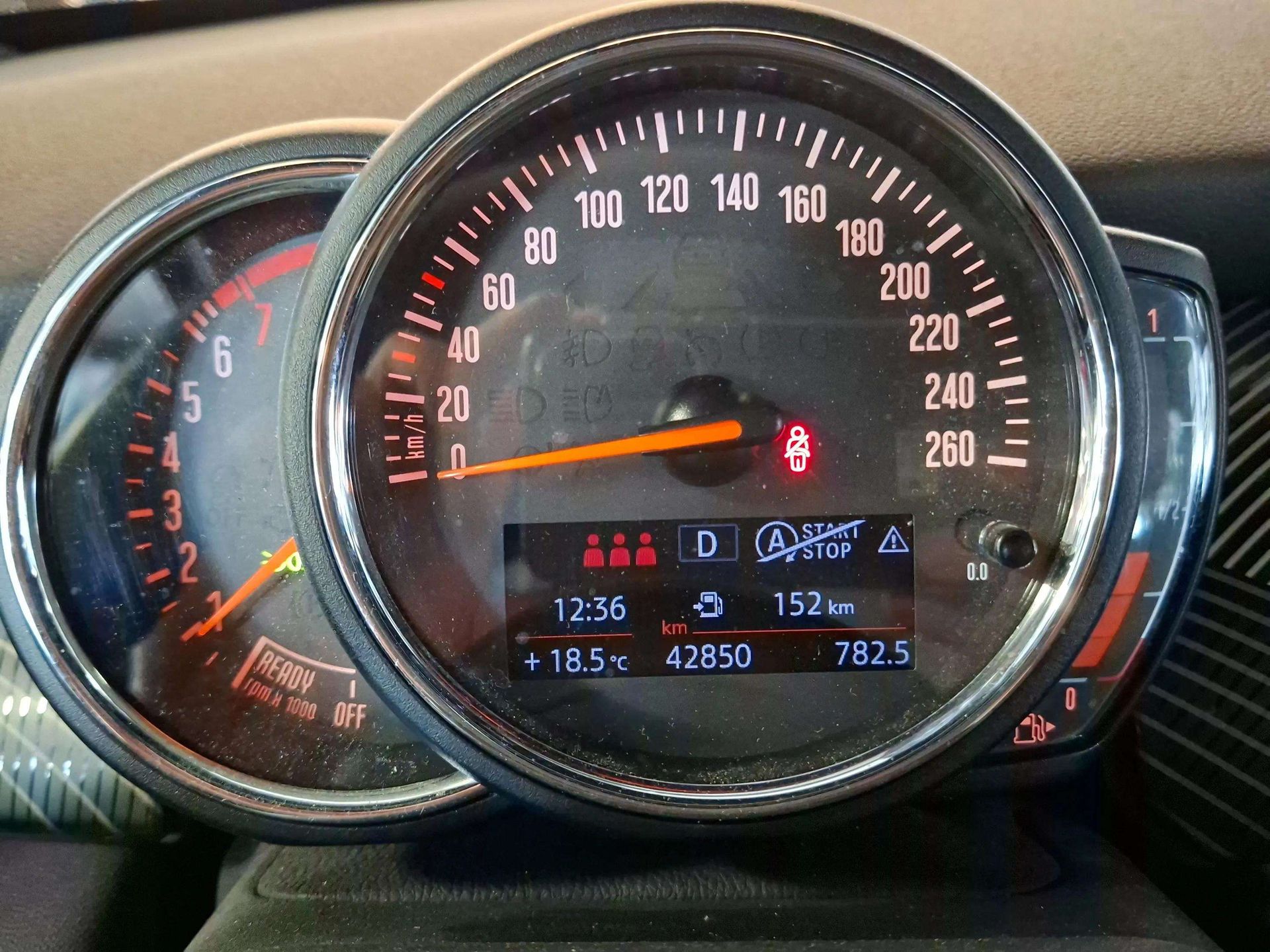 MINI MINI Cooper 5 Puertas 100 kW (136 CV)