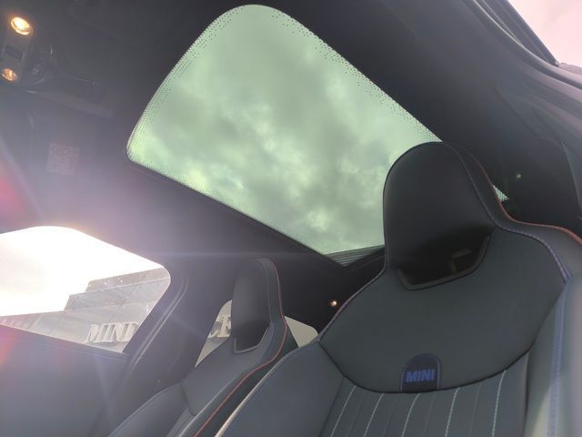 MINI MINI Aceman SE 160 kW (218 CV)