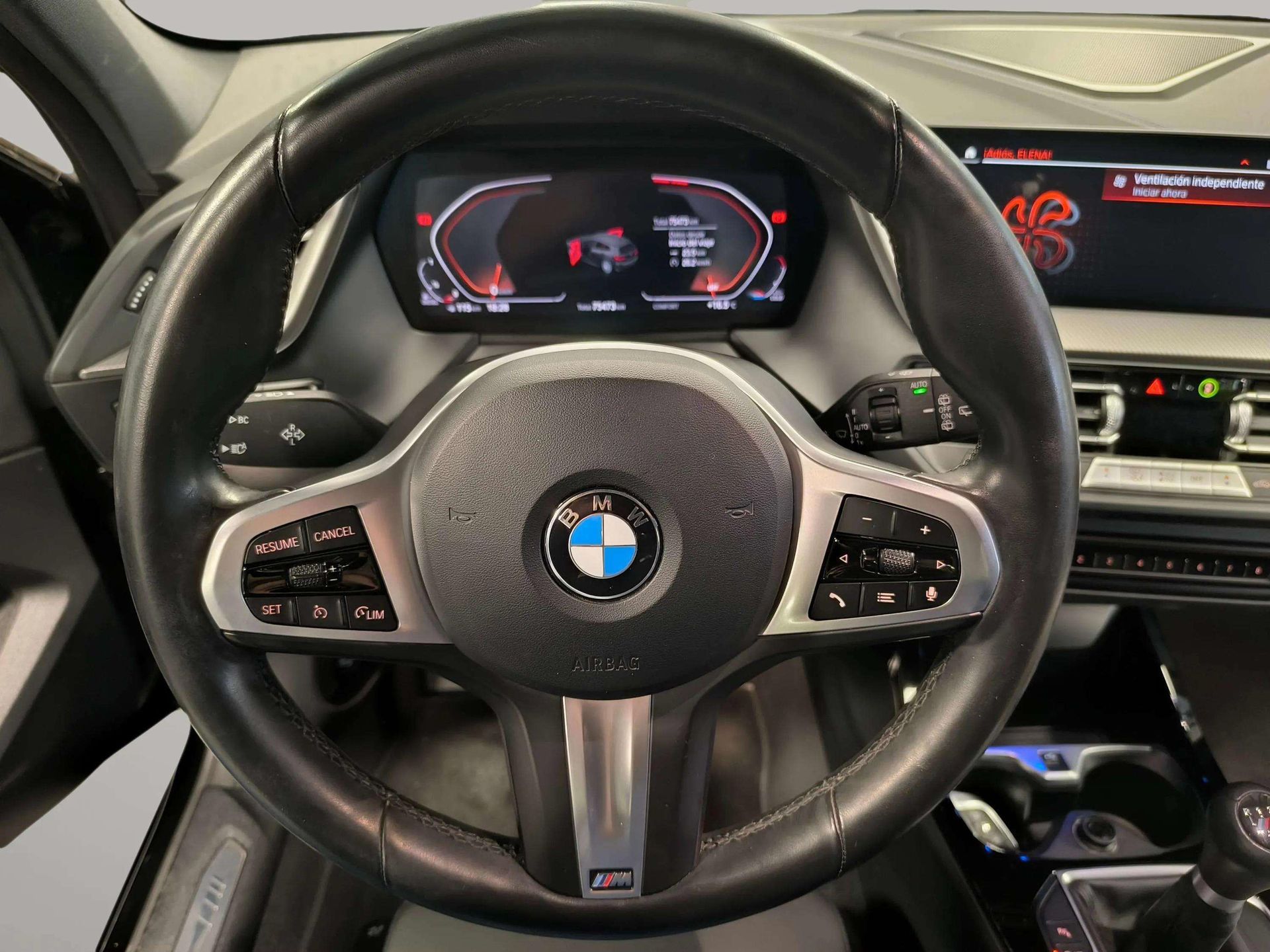 BMW Serie 1 118d color Negro. Año 2023. 110KW(150CV). Diésel. En concesionario Automóviles Oviedo S.A. de Asturias