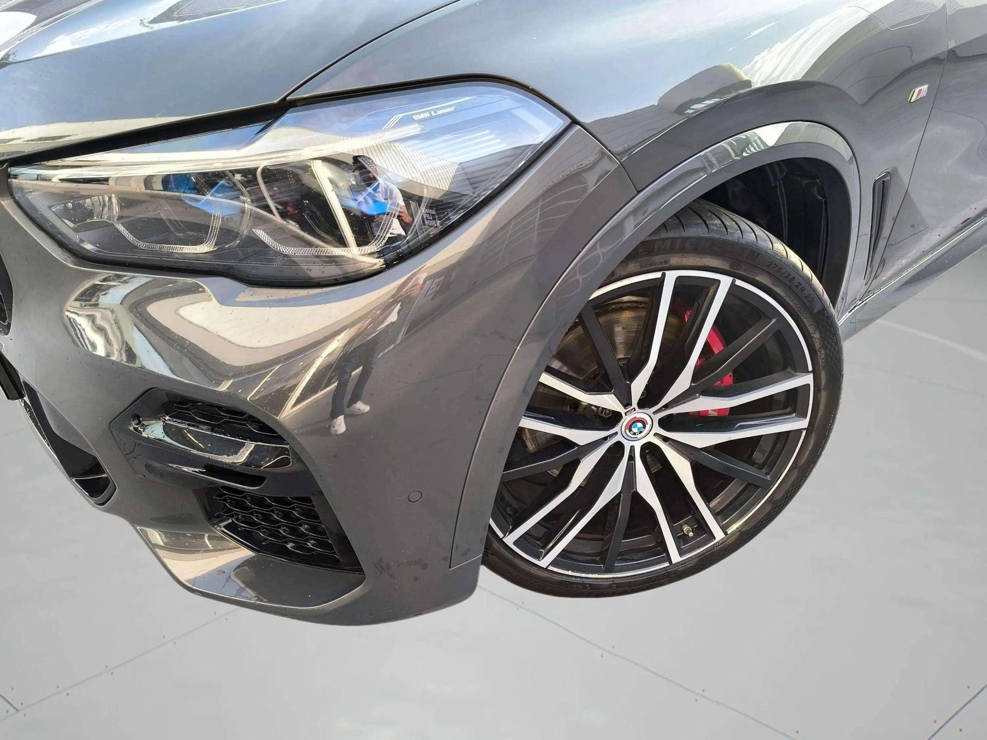 BMW X5 xDrive30d color Gris. Año 2022. 210KW(286CV). Diésel. En concesionario Automóviles Oviedo S.A. de Asturias