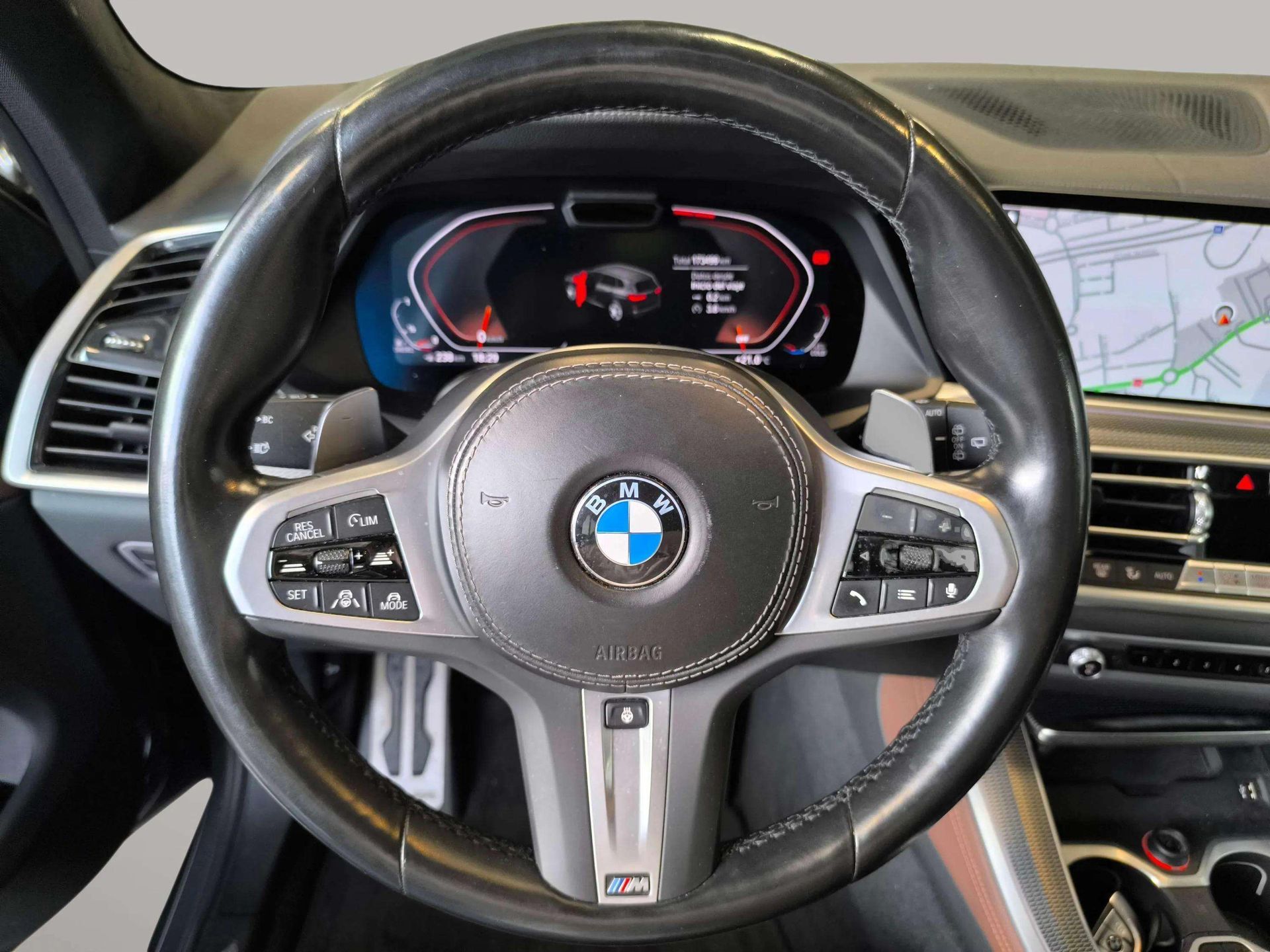 BMW X5 xDrive30d color Gris. Año 2022. 210KW(286CV). Diésel. En concesionario Automóviles Oviedo S.A. de Asturias