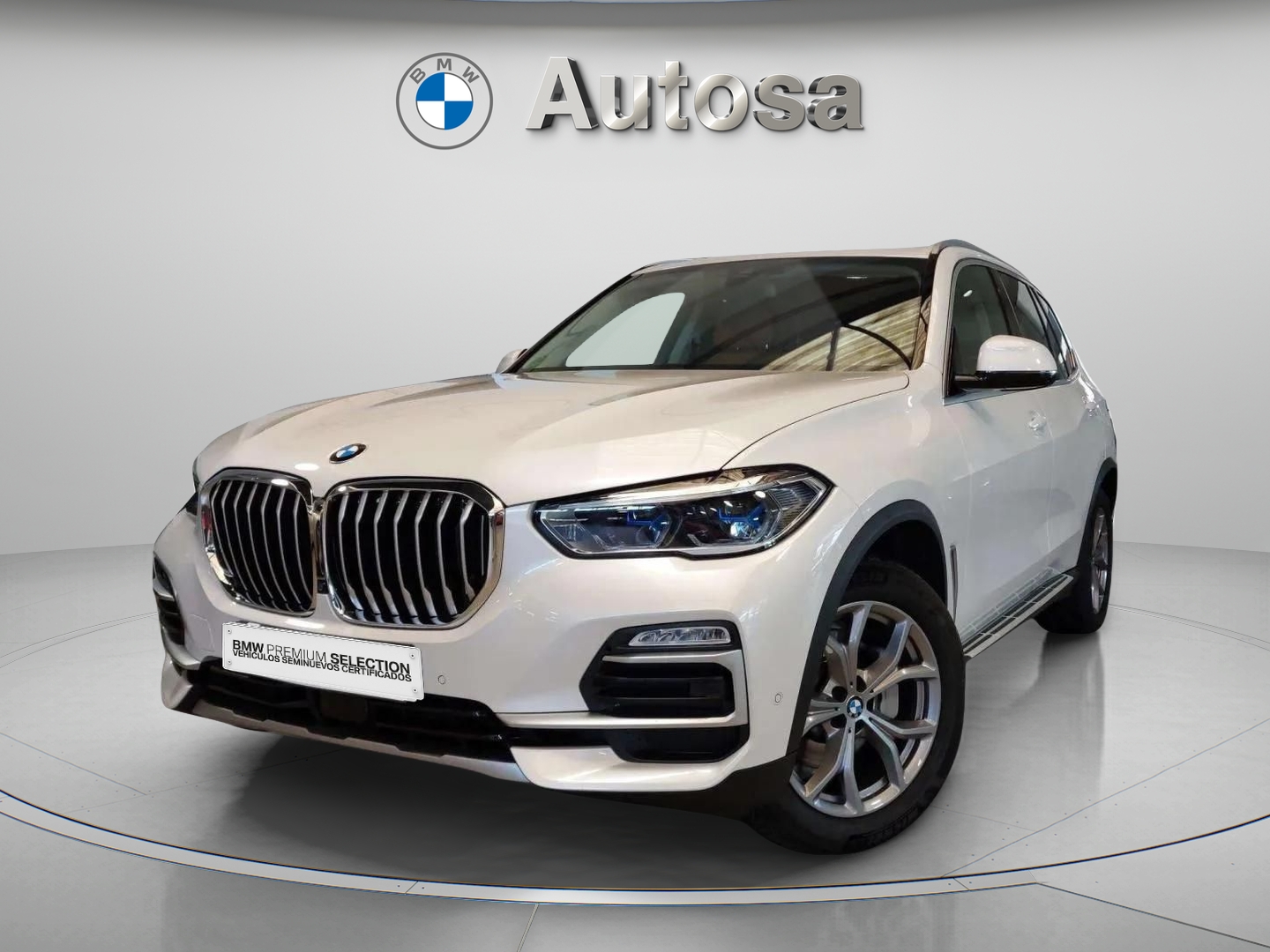Fotos de BMW X5 xDrive30d color Blanco. Año 2019. 195KW(265CV). Diésel. En concesionario Automóviles Oviedo S.A. de Asturias