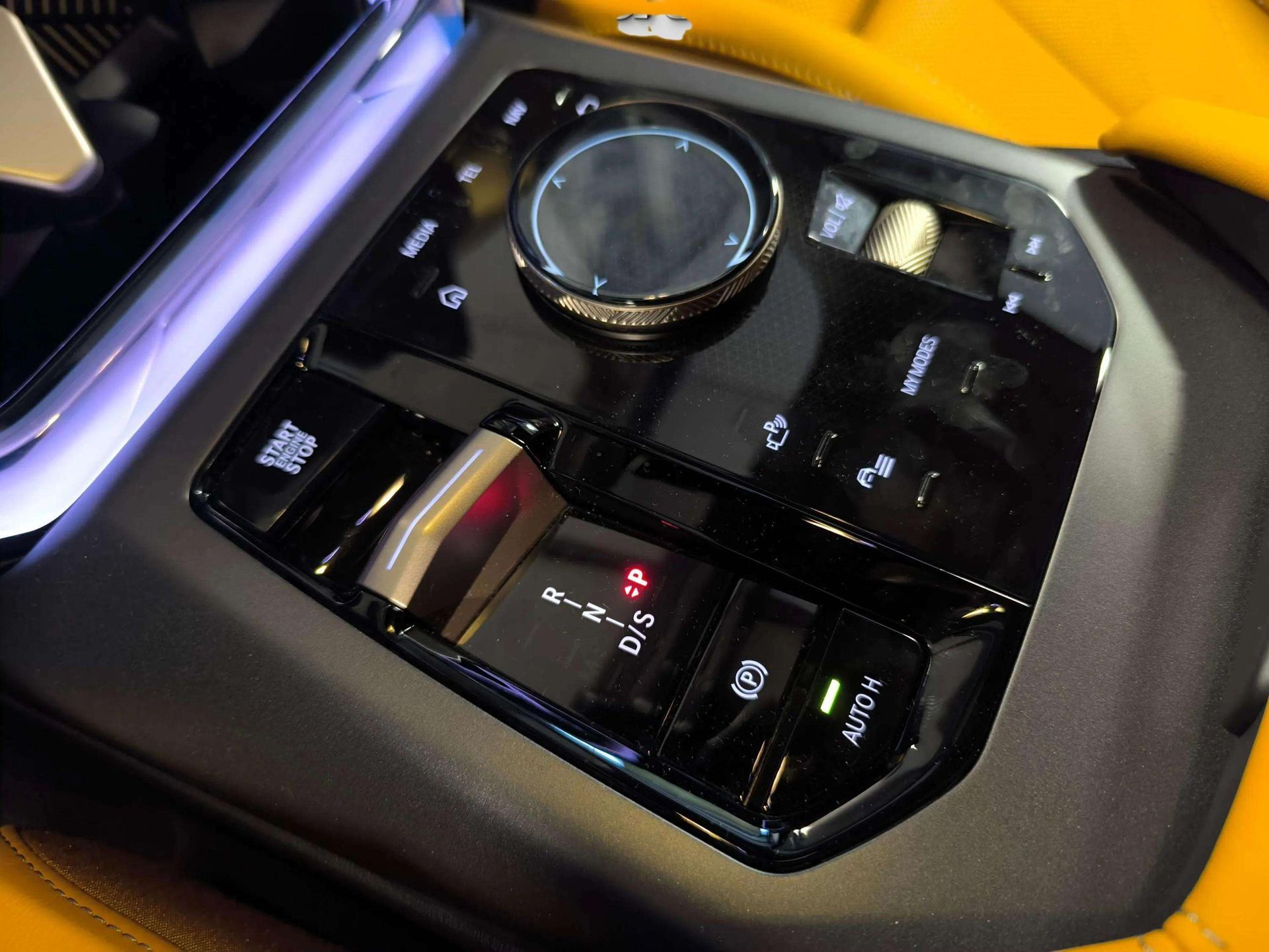 BMW X3 xDrive30e 220 kW (299 CV)