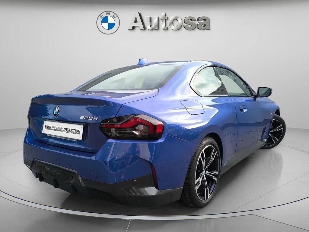 BMW Serie 2 220d Coupe color Azul. Año 2022. 140KW(190CV). Diésel. En concesionario Automóviles Oviedo S.A. de Asturias