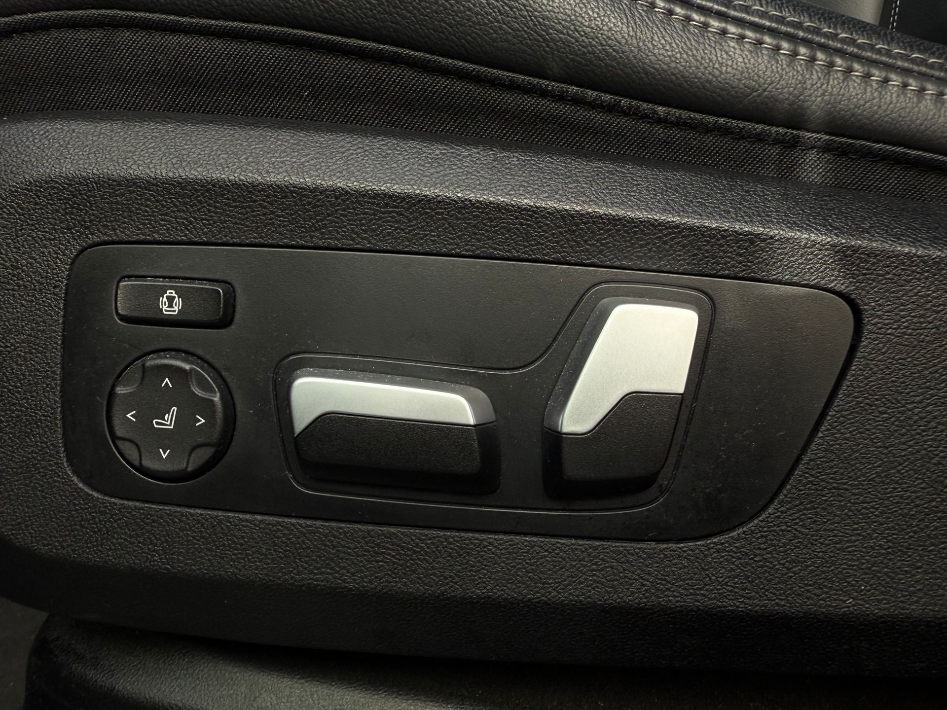 BMW X5 xDrive30d 210 kW (286 CV)