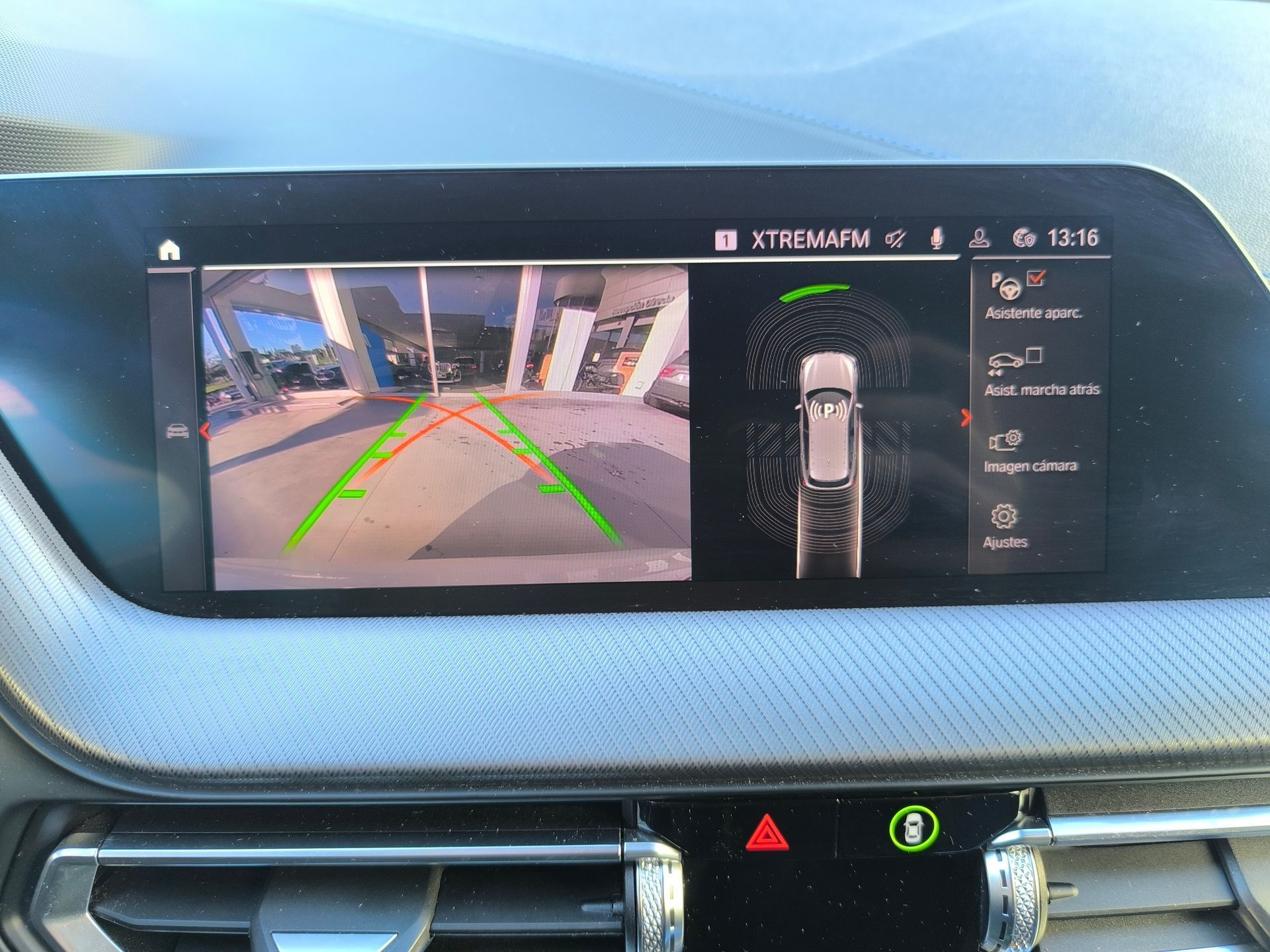 BMW Serie 1 116d color Blanco. Año 2020. 85KW(116CV). Diésel. En concesionario Automóviles Oviedo S.A. de Asturias