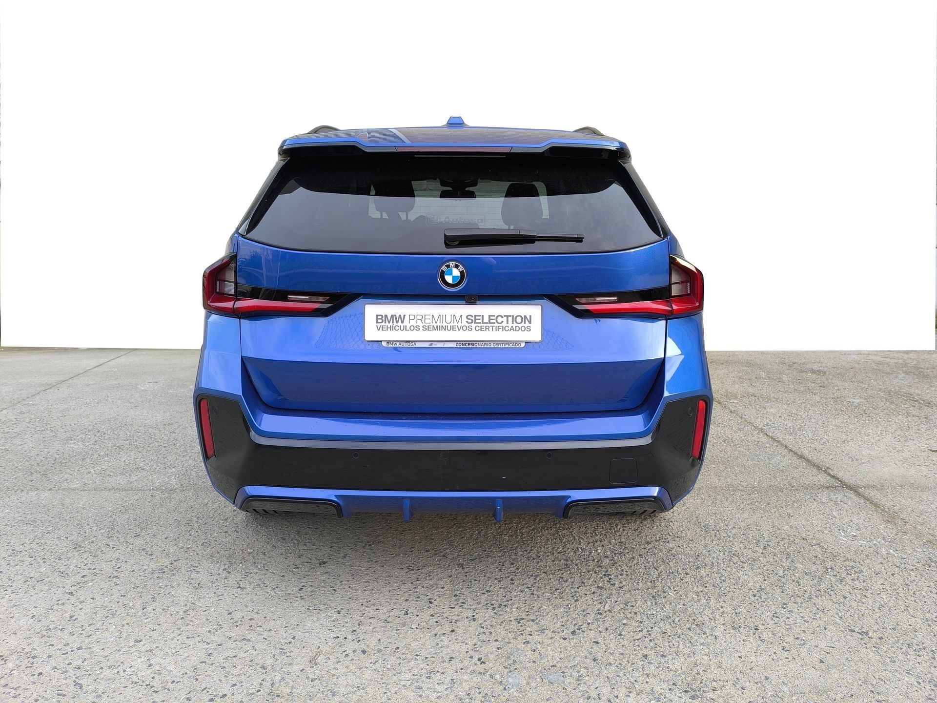 BMW X1 sDrive18d color Azul. Año 2022. 110KW(150CV). Diésel. En concesionario Automóviles Oviedo S.A. de Asturias