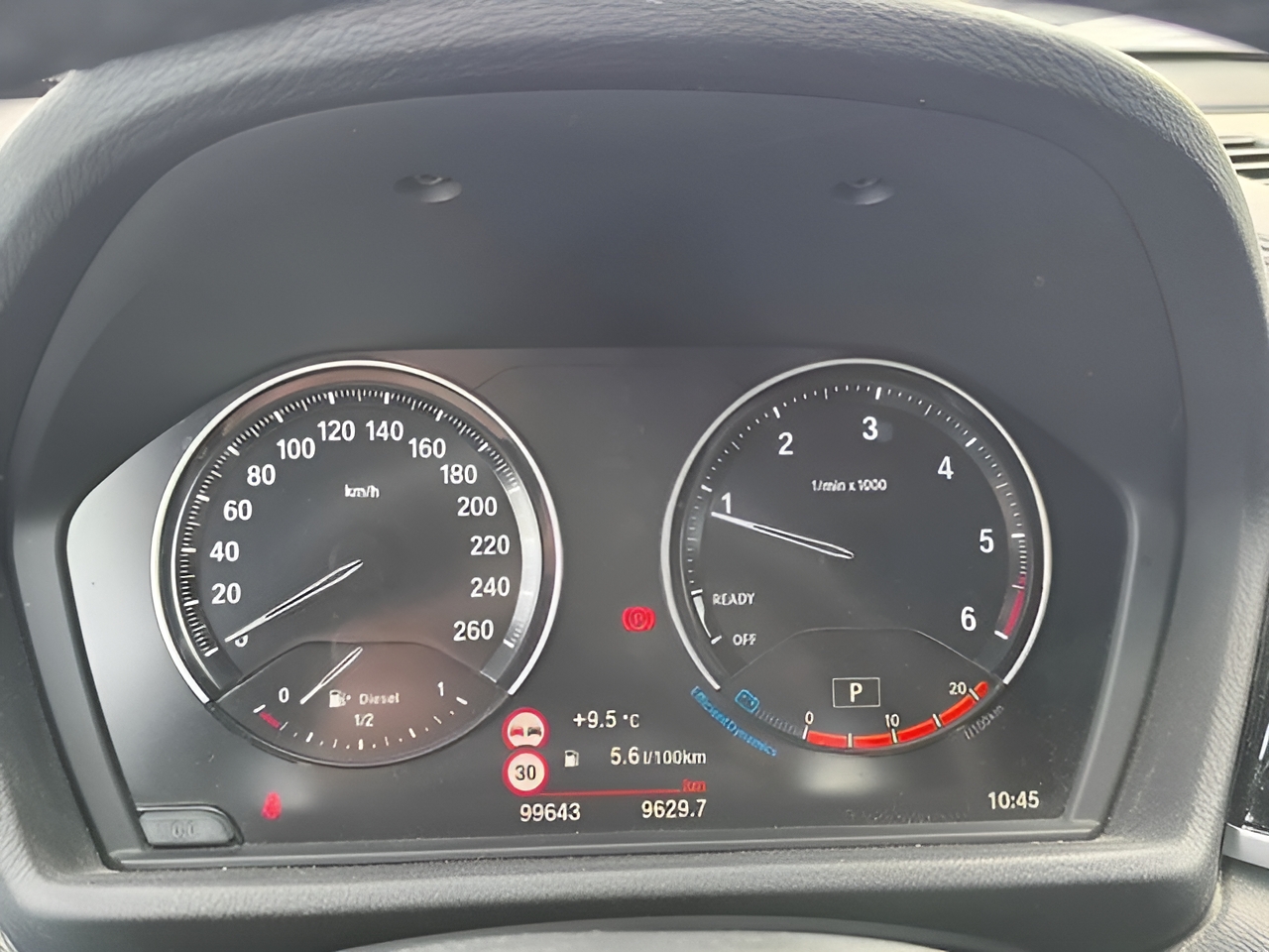 BMW X2 sDrive18d color Negro. Año 2020. 110KW(150CV). Diésel. En concesionario Automóviles Oviedo S.A. de Asturias