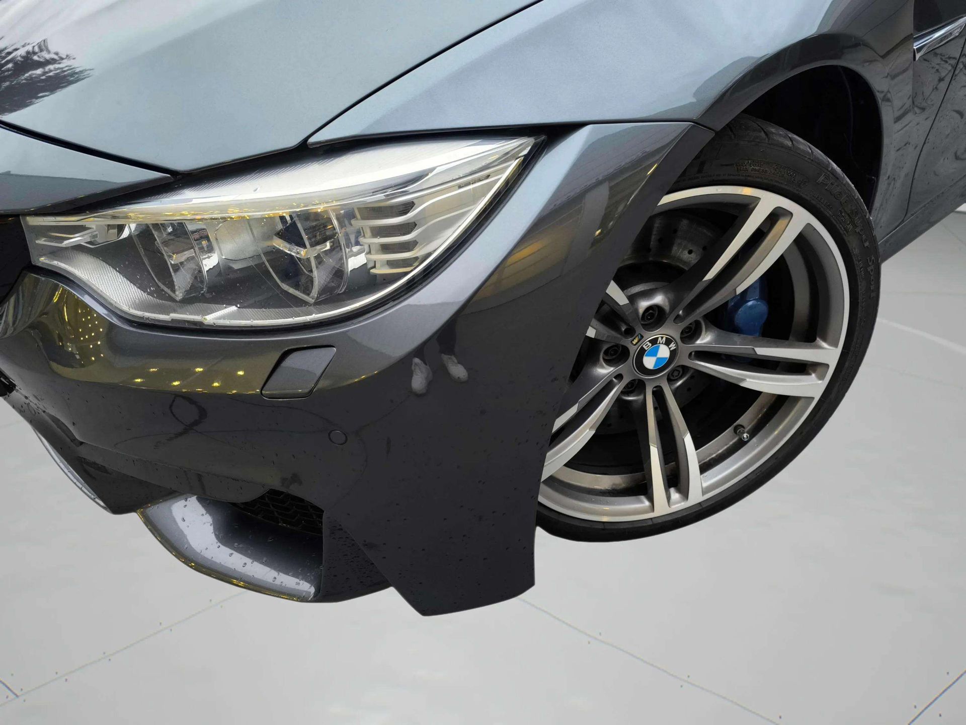 BMW M M4 Coupe 317 kW (431 CV)