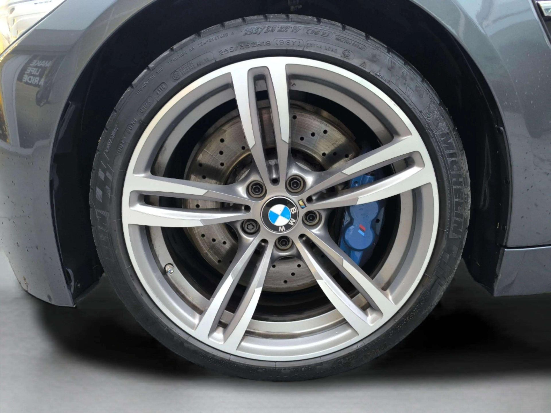 BMW M M4 Coupe 317 kW (431 CV)