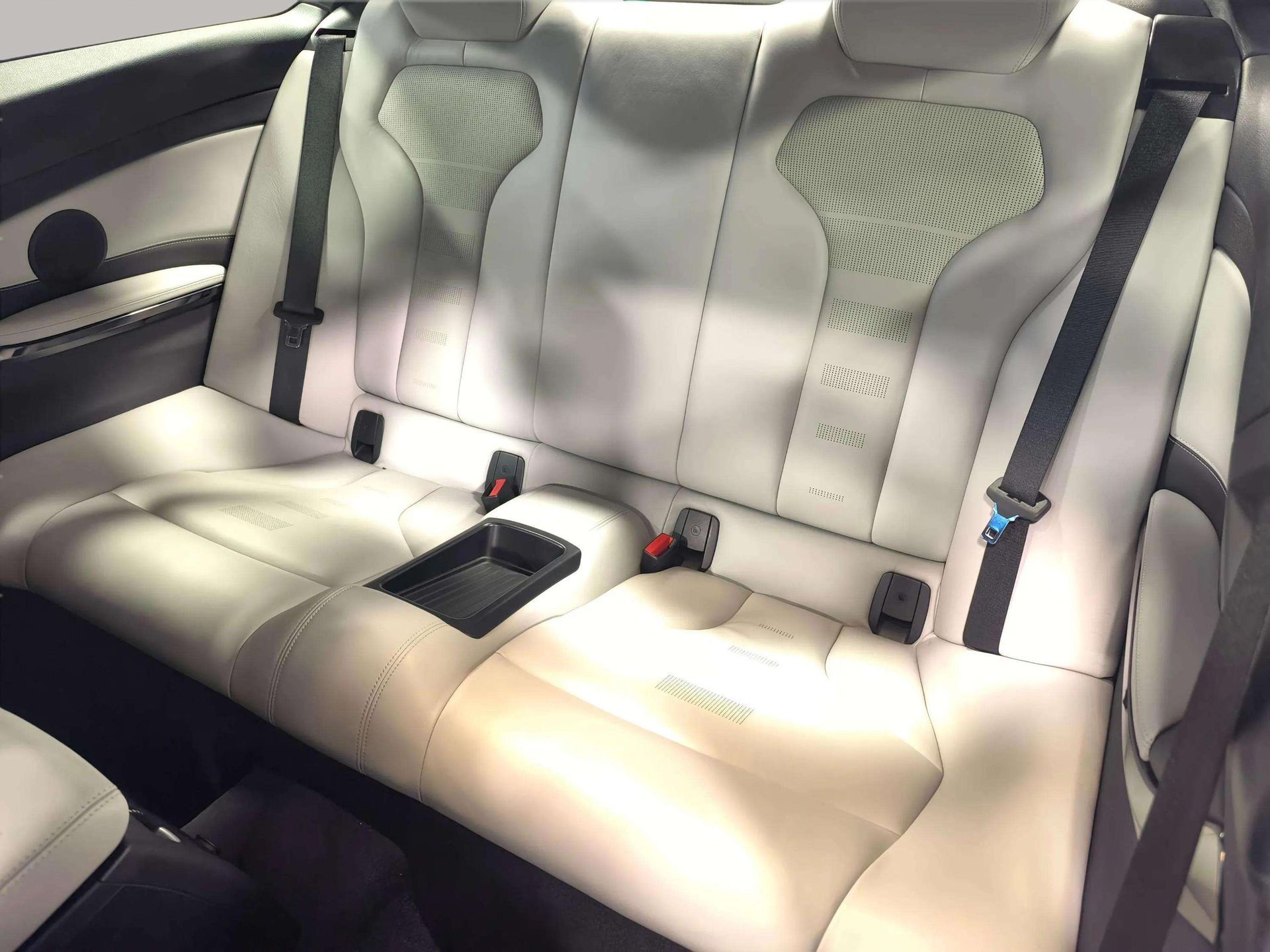 BMW M M4 Coupe 317 kW (431 CV)