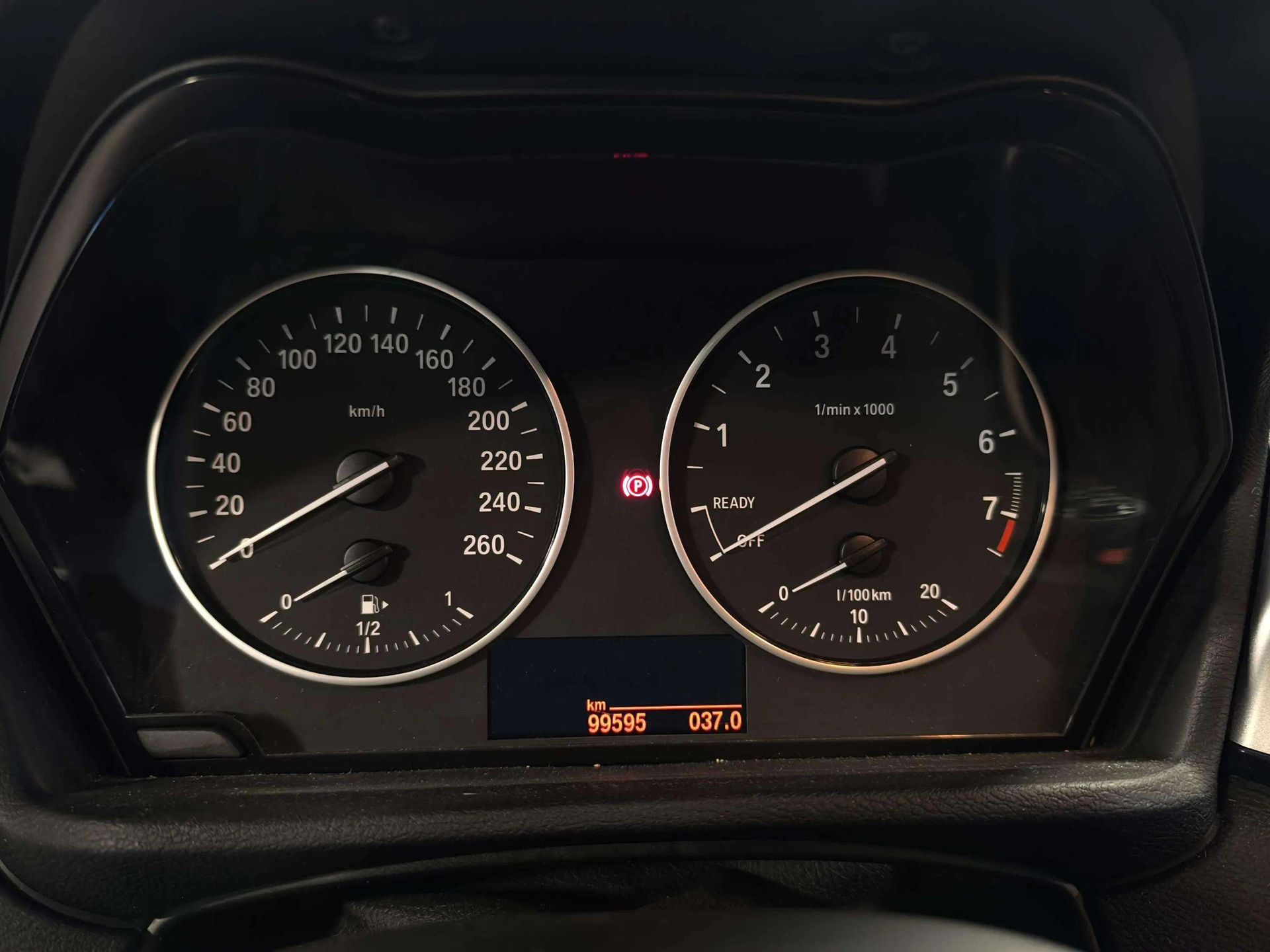 BMW X1 sDrive18i color Blanco. Año 2017. 100KW(136CV). Gasolina. En concesionario Automóviles Oviedo S.A. de Asturias