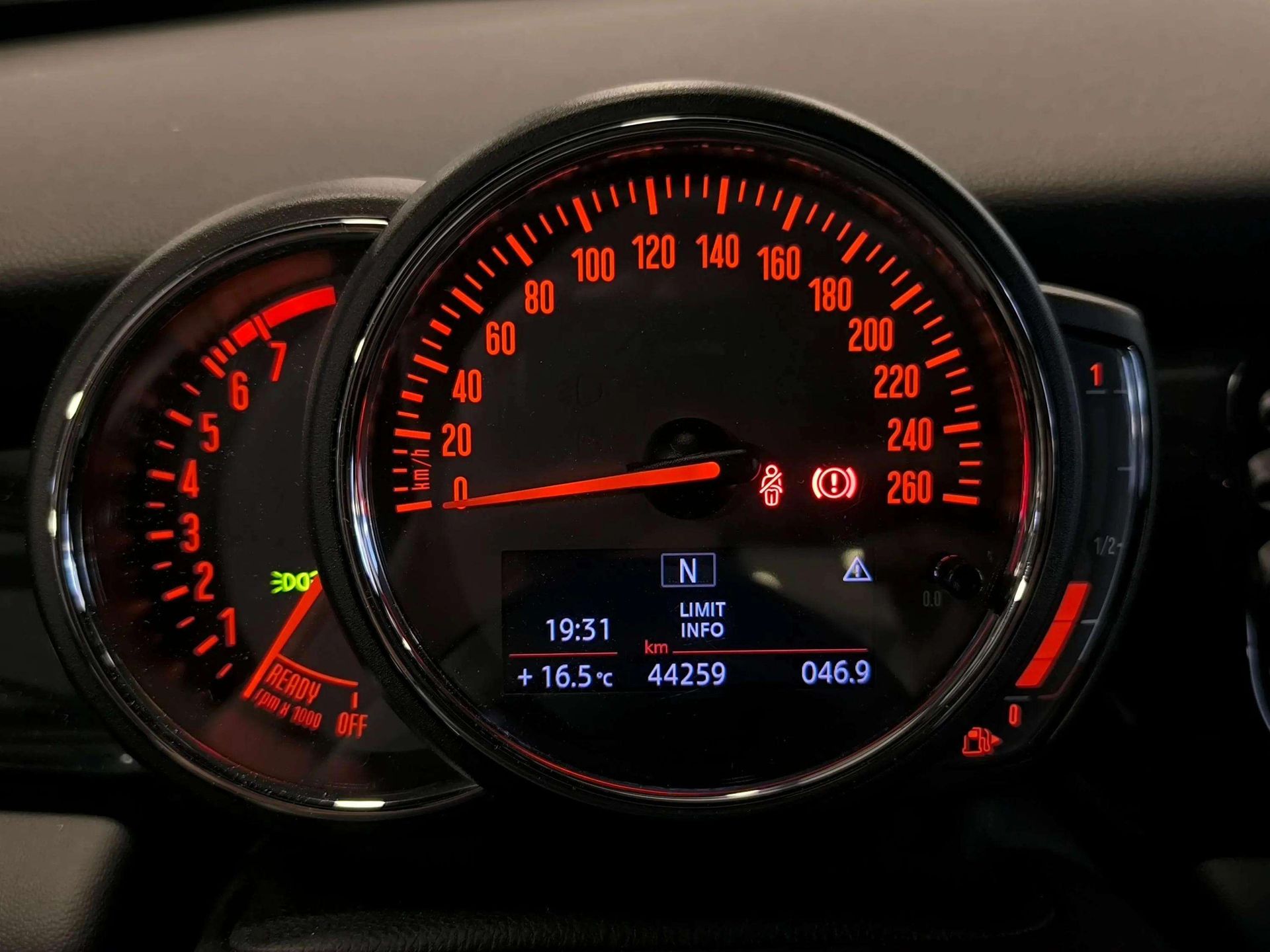MINI MINI 5 Puertas Cooper 100 kW (136 CV)