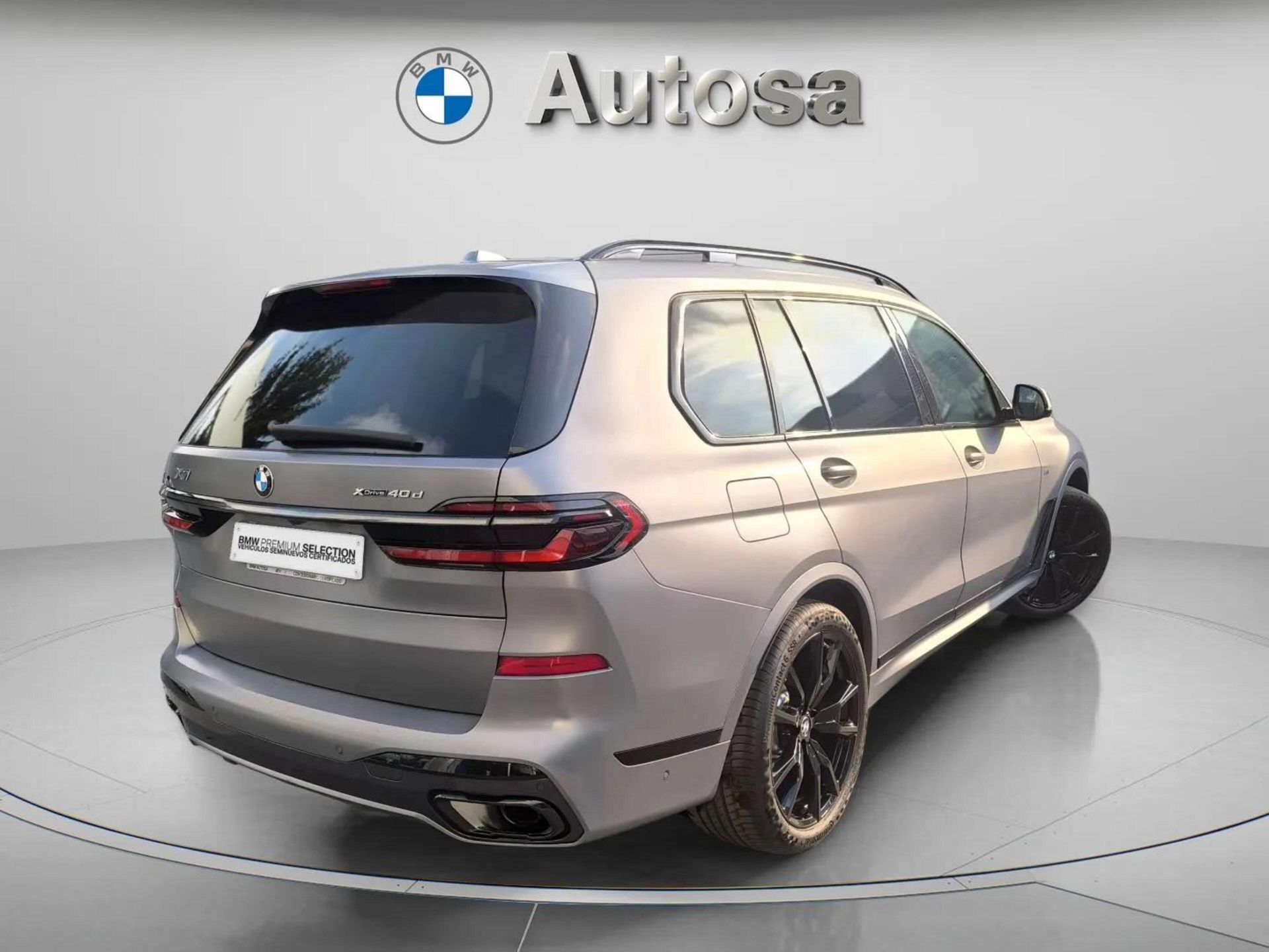 BMW X7 xDrive40d color Gris. Año 2024. 259KW(352CV). Diésel. En concesionario Automóviles Oviedo S.A. de Asturias