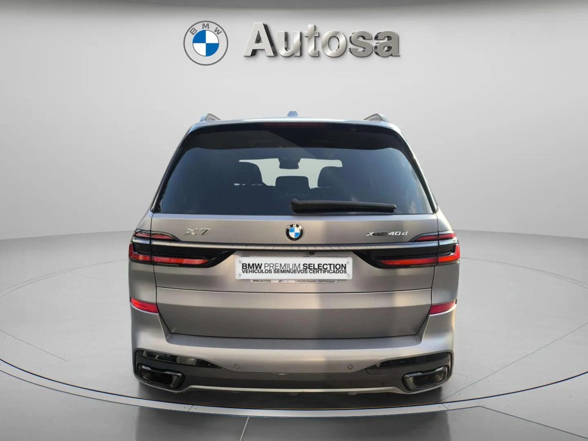 BMW X7 xDrive40d color Gris. Año 2024. 259KW(352CV). Diésel. En concesionario Automóviles Oviedo S.A. de Asturias