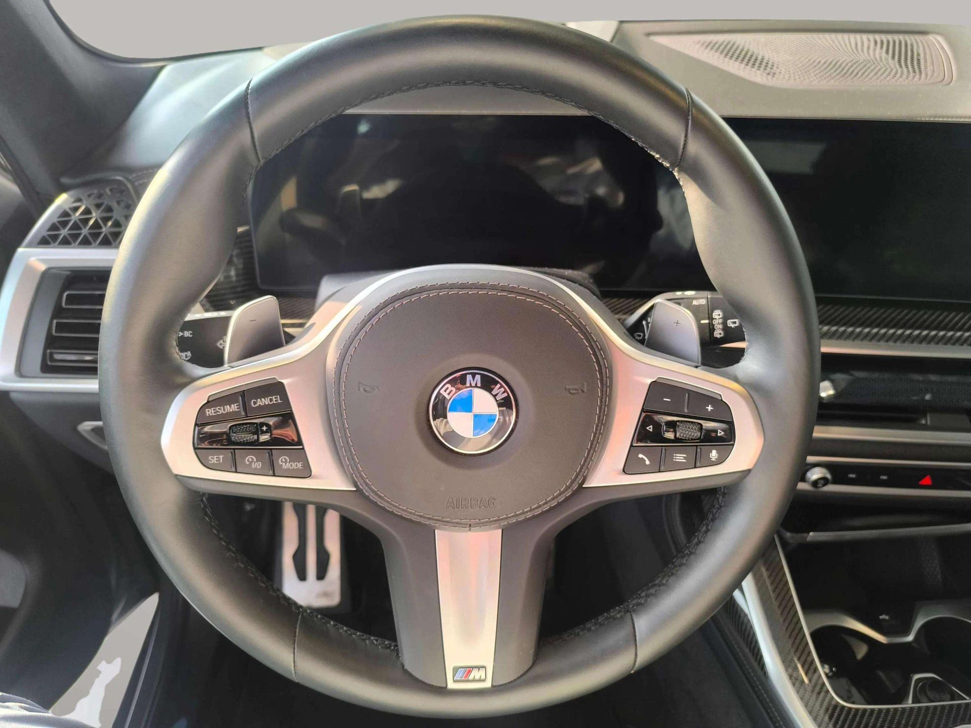BMW X7 xDrive40d color Gris. Año 2024. 259KW(352CV). Diésel. En concesionario Automóviles Oviedo S.A. de Asturias