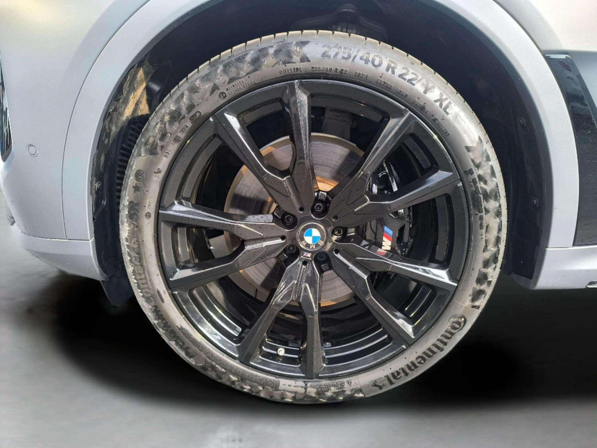 BMW X7 xDrive40d color Gris. Año 2024. 259KW(352CV). Diésel. En concesionario Automóviles Oviedo S.A. de Asturias
