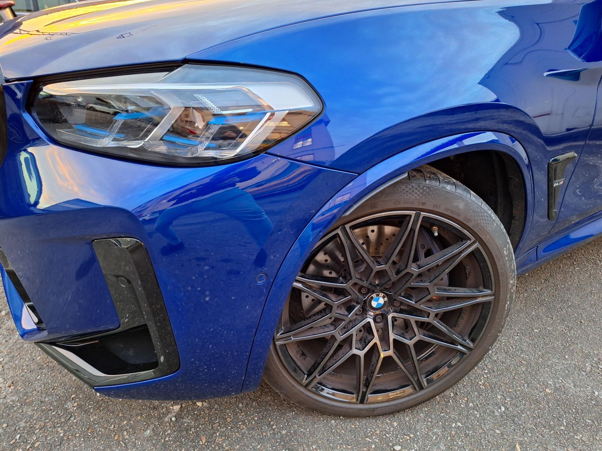 BMW M X4 M color Azul. Año 2022. 353KW(480CV). Gasolina. En concesionario Automóviles Oviedo S.A. de Asturias