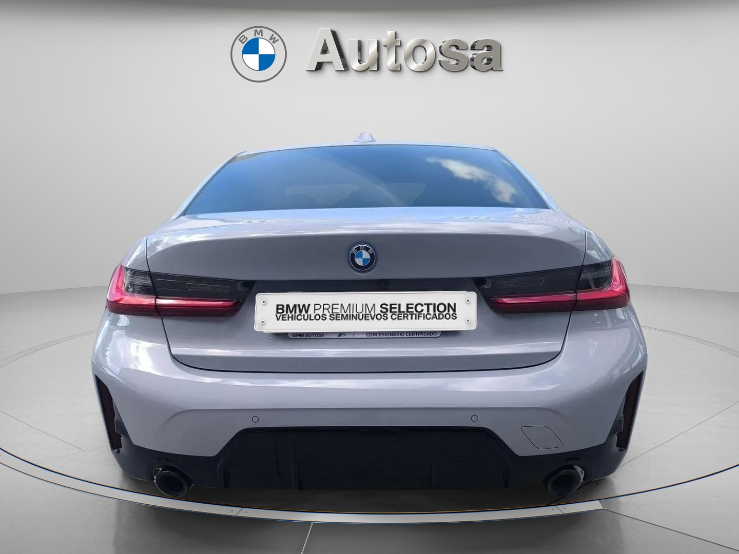 BMW Serie 3 320e color Verde. Año 2023. 150KW(204CV). Híbrido Electro/Gasolina. En concesionario Automóviles Oviedo S.A. de Asturias
