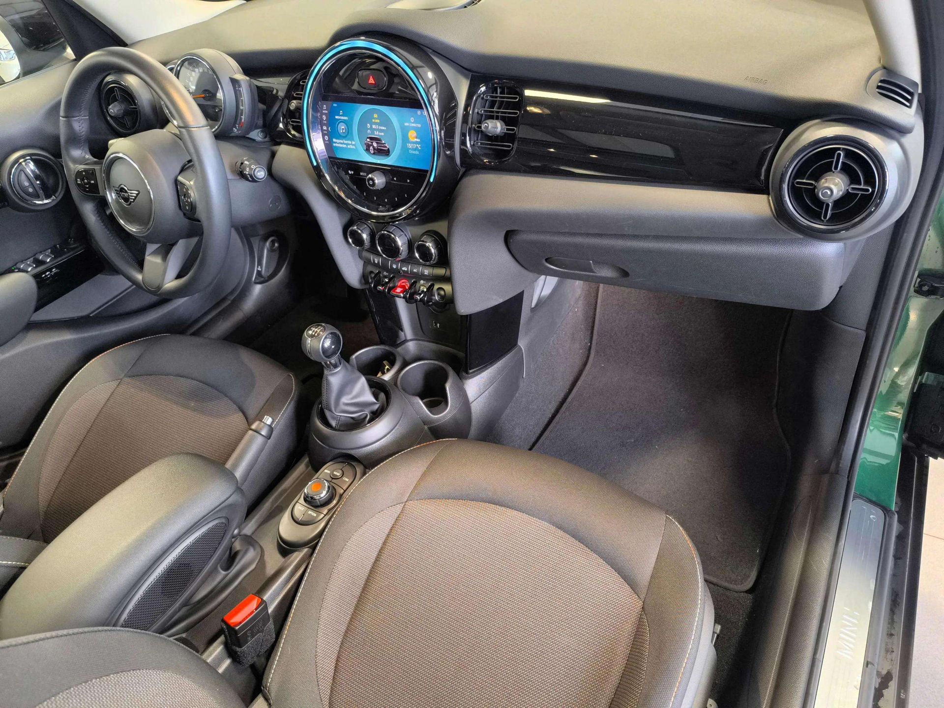 MINI MINI 5 Puertas Cooper 100 kW (136 CV)