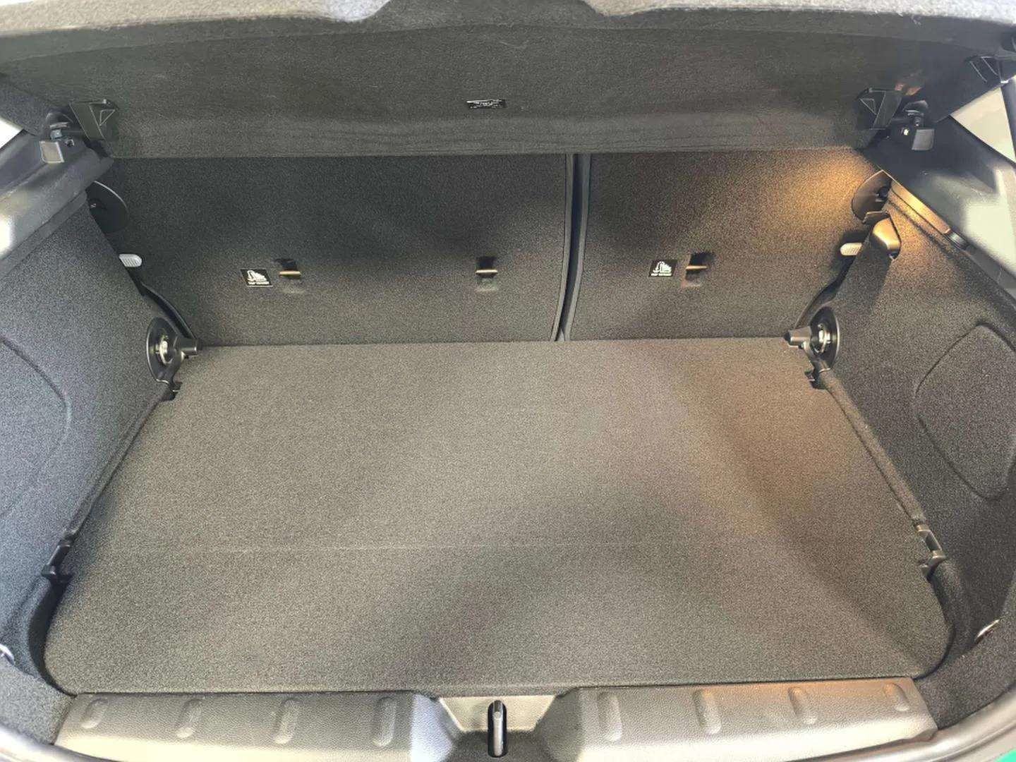 MINI MINI 5 Puertas Cooper 100 kW (136 CV)