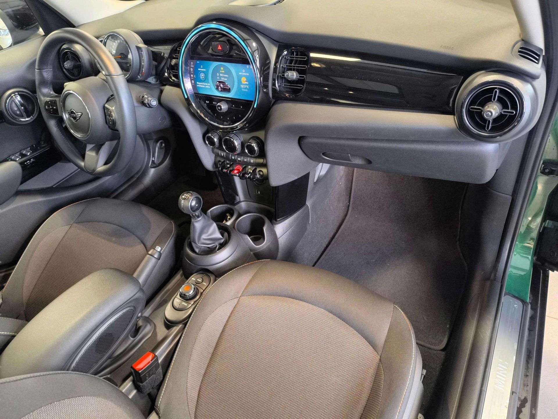 MINI MINI 5 Puertas Cooper 100 kW (136 CV)