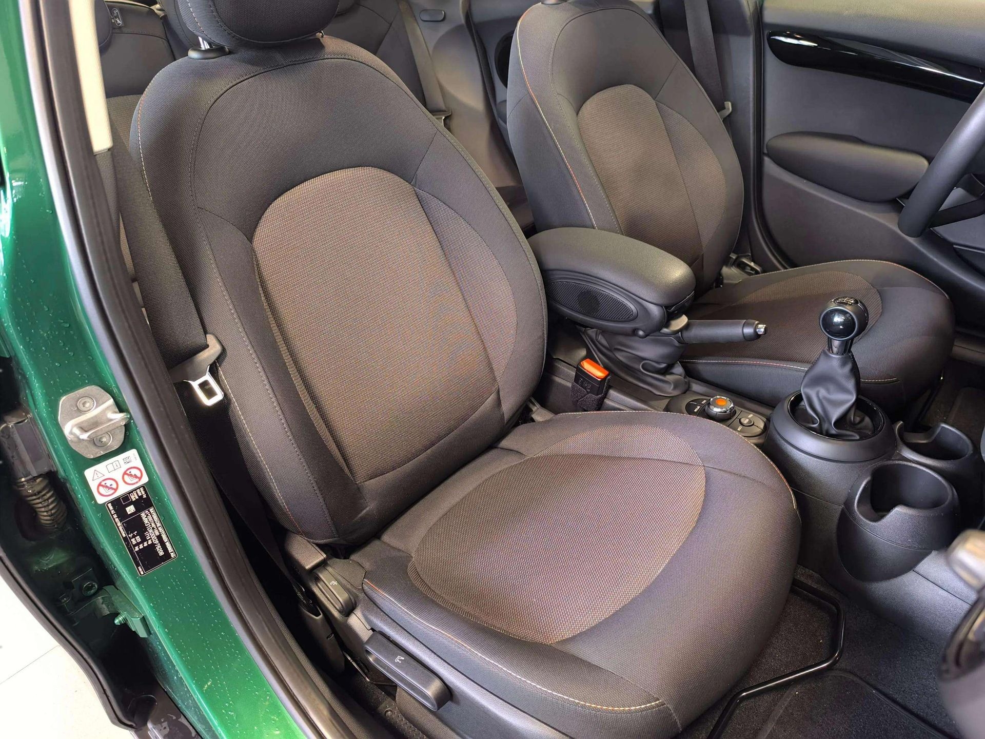 MINI MINI 5 Puertas Cooper 100 kW (136 CV)