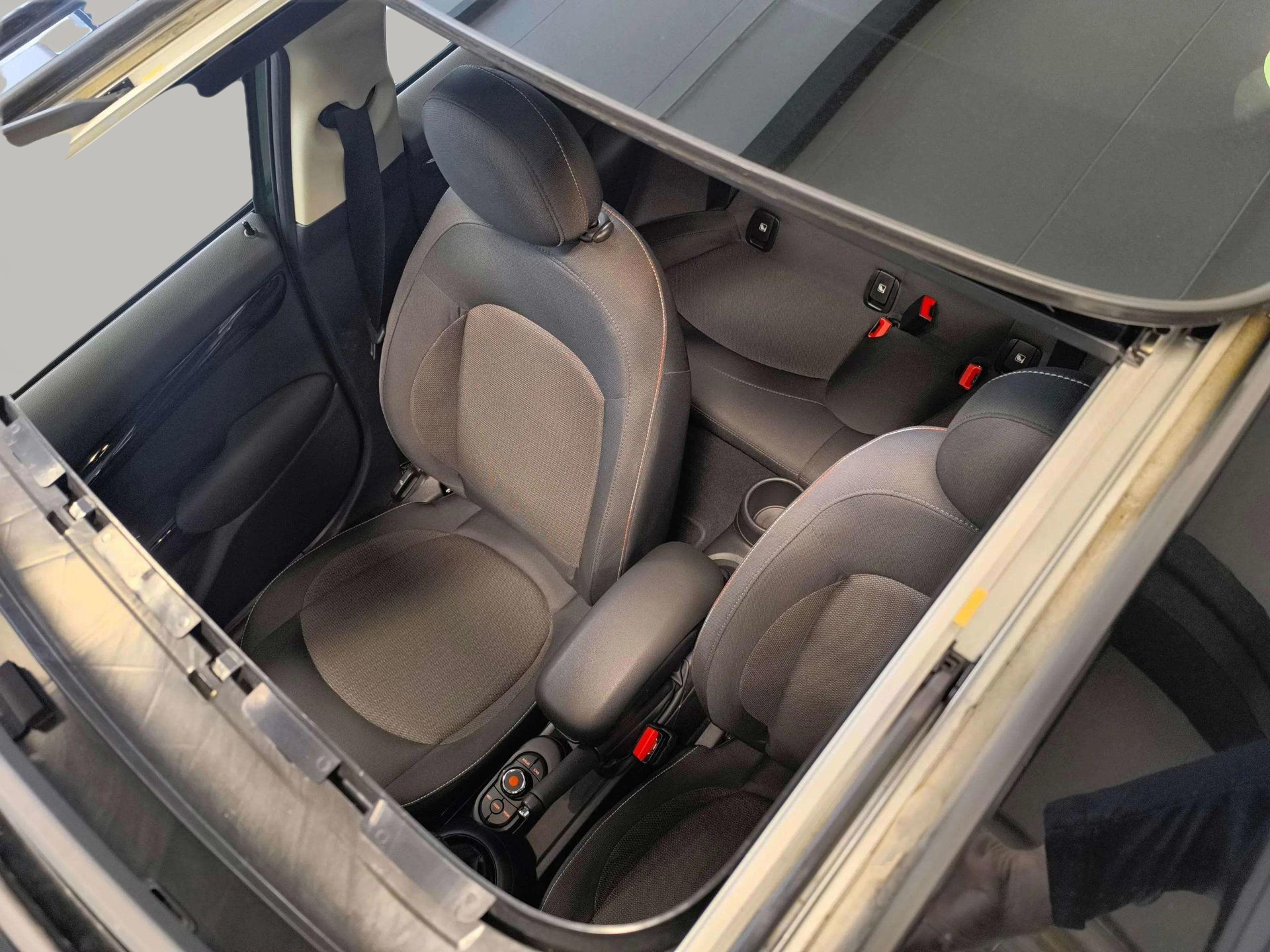 MINI MINI 5 Puertas Cooper 100 kW (136 CV)