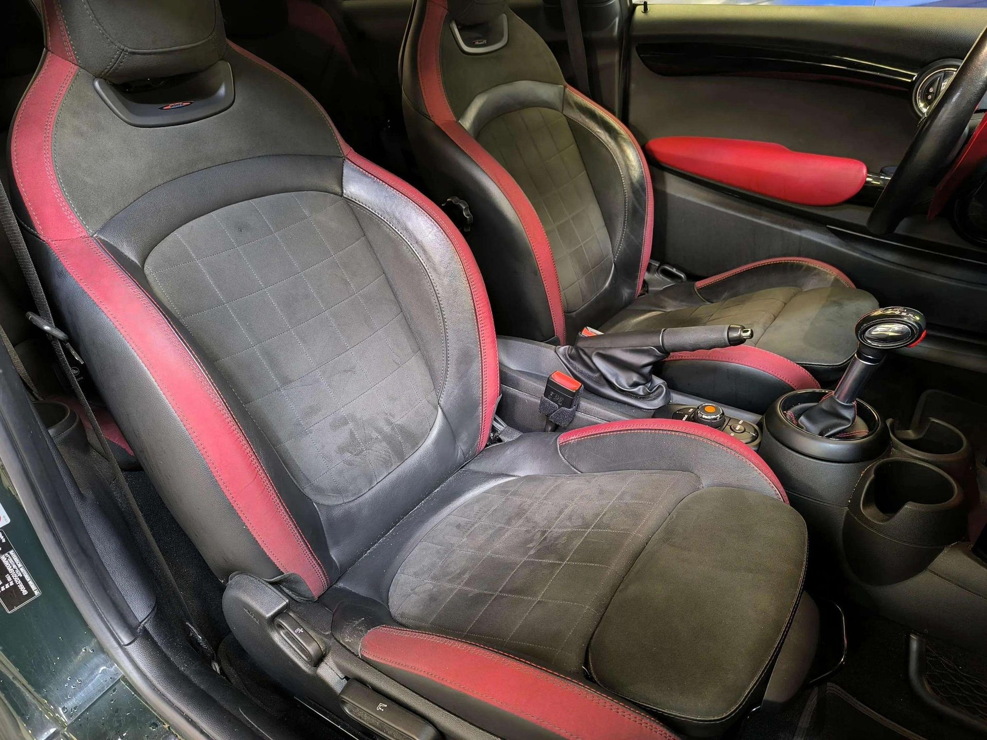 MINI MINI 3 Puertas John Cooper Works 170 kW (231 CV)