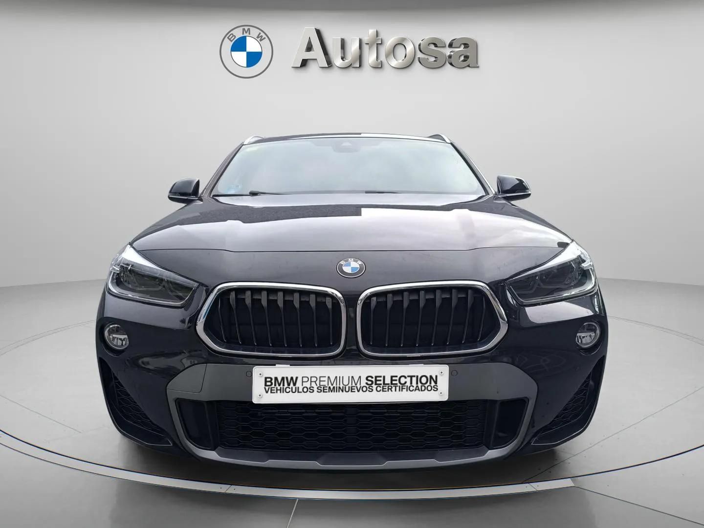 Fotos de BMW X2 sDrive18i color Negro. Año 2018. 103KW(140CV). Gasolina. En concesionario Automóviles Oviedo S.A. de Asturias
