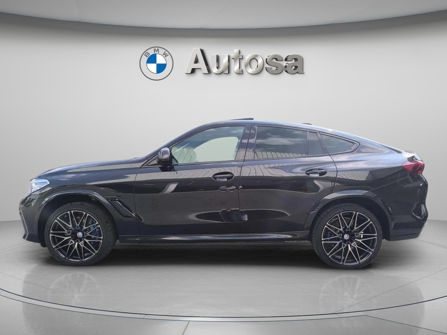 BMW M X6 M 441 kW (600 CV)