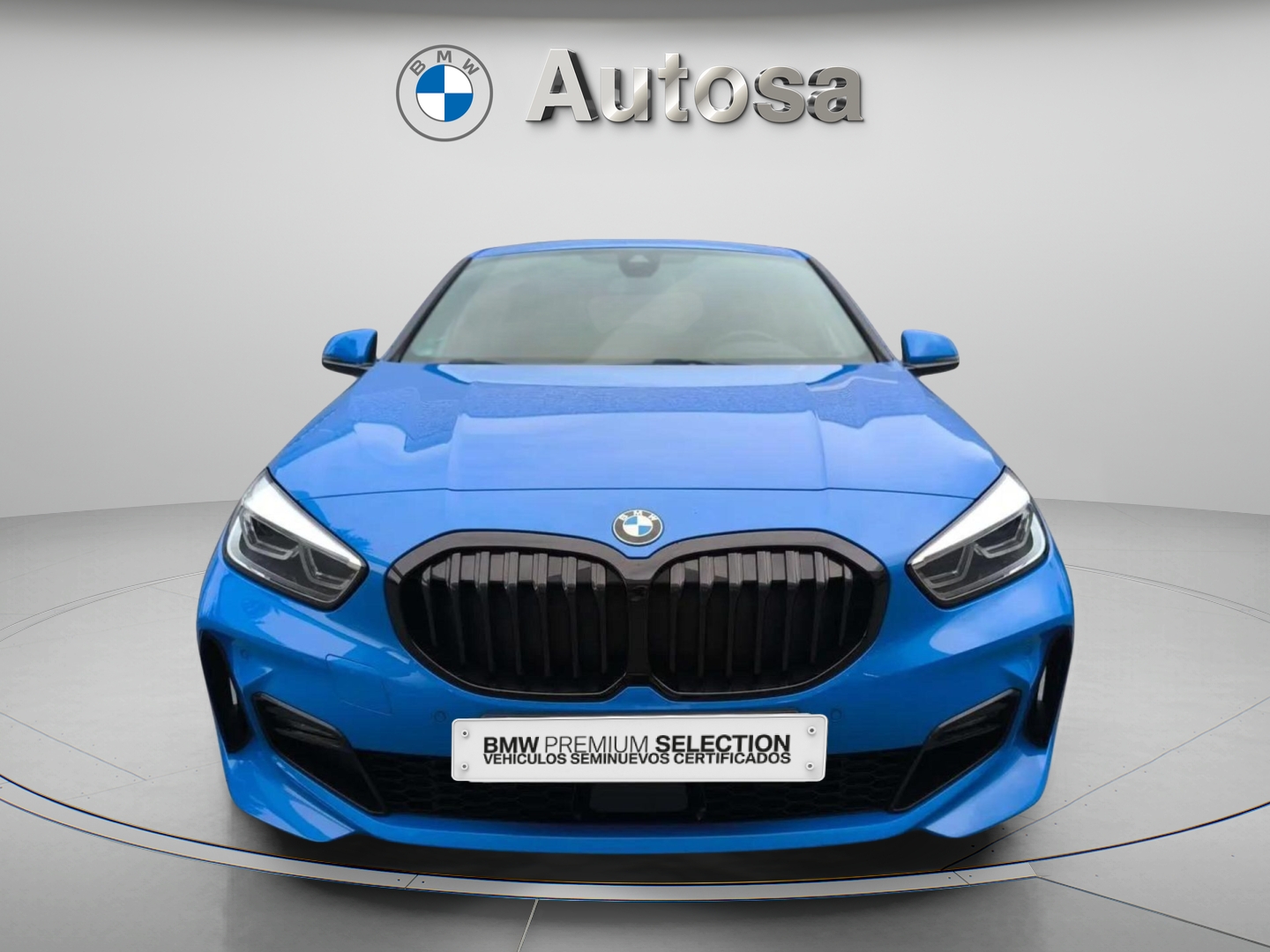 Fotos de BMW Serie 1 120i color Azul. Año 2021. 131KW(178CV). Gasolina. En concesionario Automóviles Oviedo S.A. de Asturias