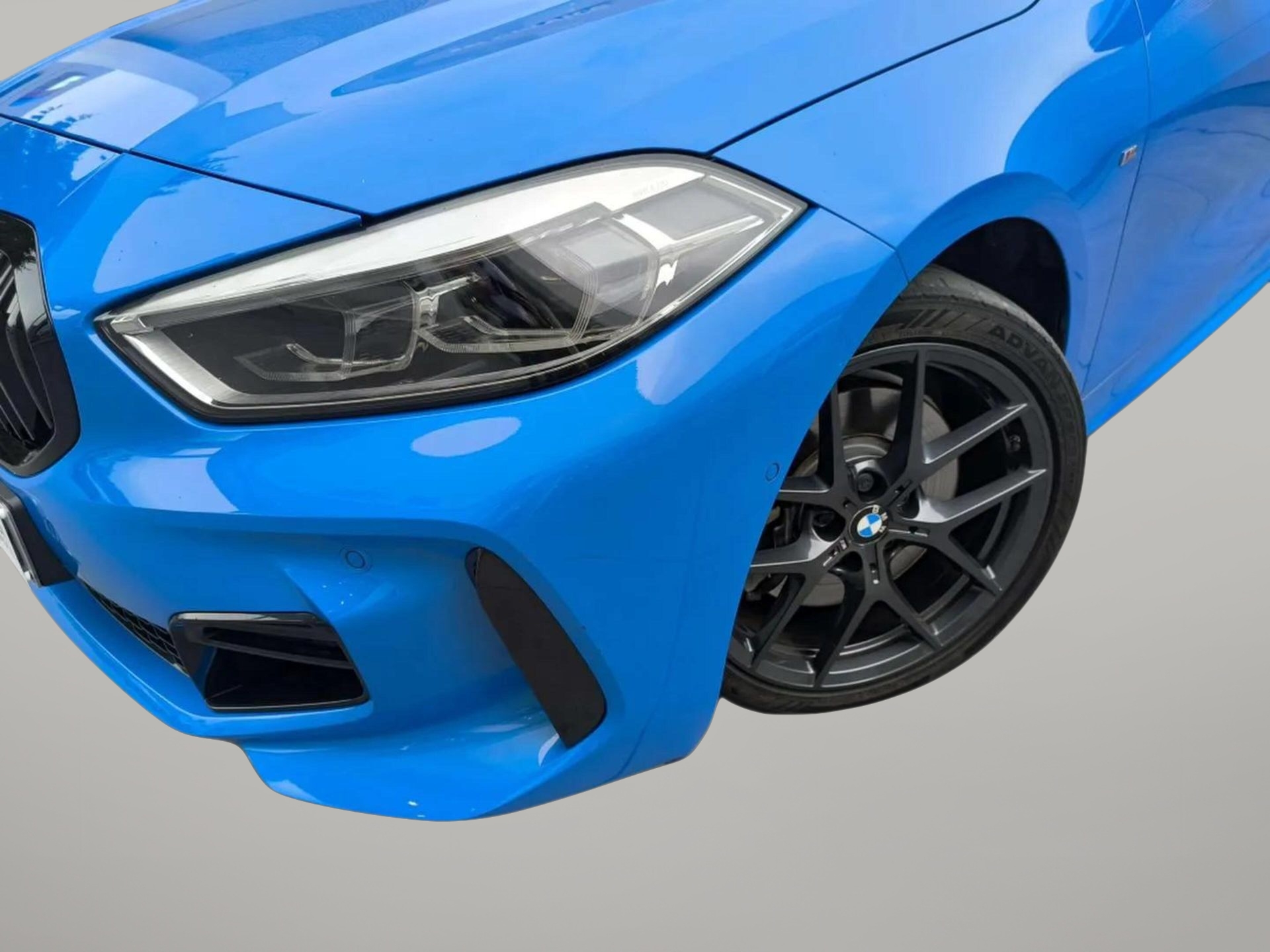 BMW Serie 1 120i color Azul. Año 2021. 131KW(178CV). Gasolina. En concesionario Automóviles Oviedo S.A. de Asturias