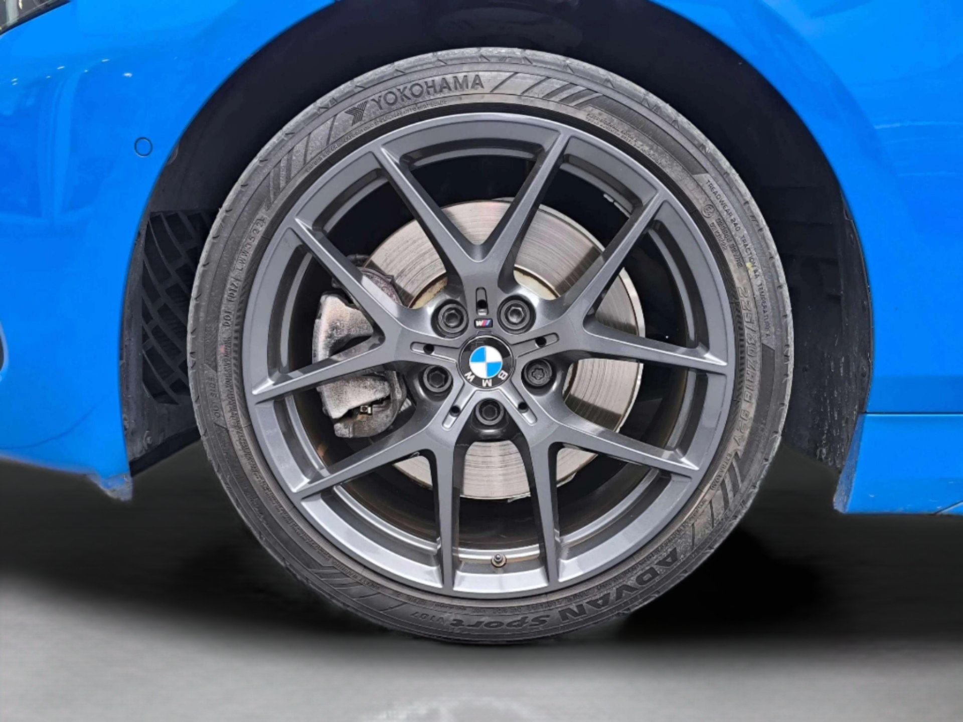BMW Serie 1 120i color Azul. Año 2021. 131KW(178CV). Gasolina. En concesionario Automóviles Oviedo S.A. de Asturias